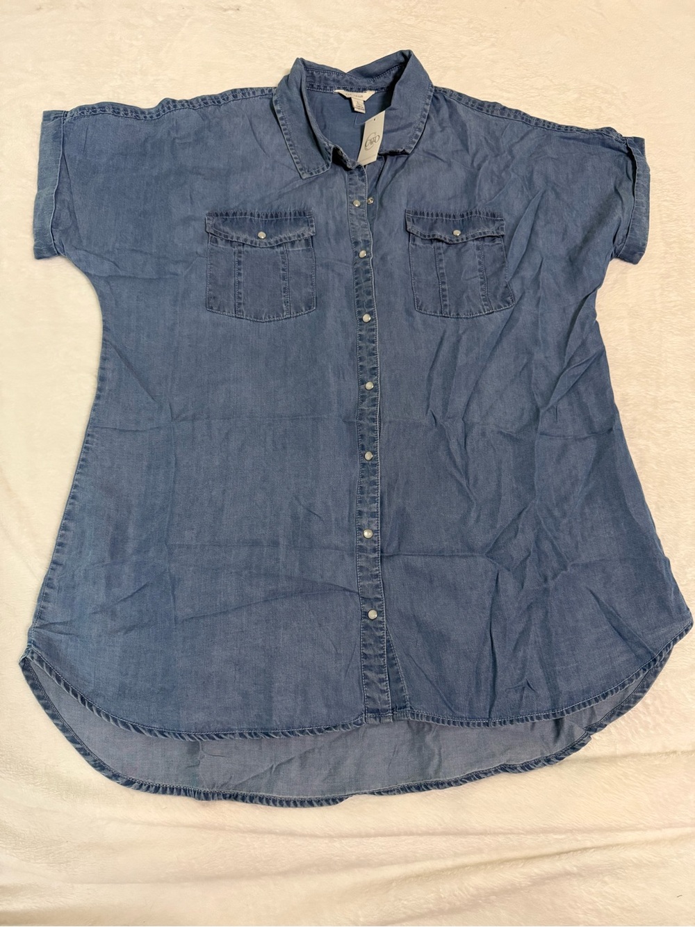Cato Women’s Large Chambray Tencel Button Front Shirt Short Sleeve Hi Low